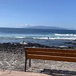 Superb Seaview In Playa De Americas プラヤ・デ・ラス・アメリカス